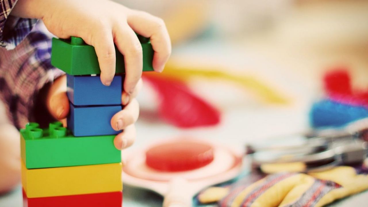 Metodo Montessori: ecco 16 idee regalo per Natale