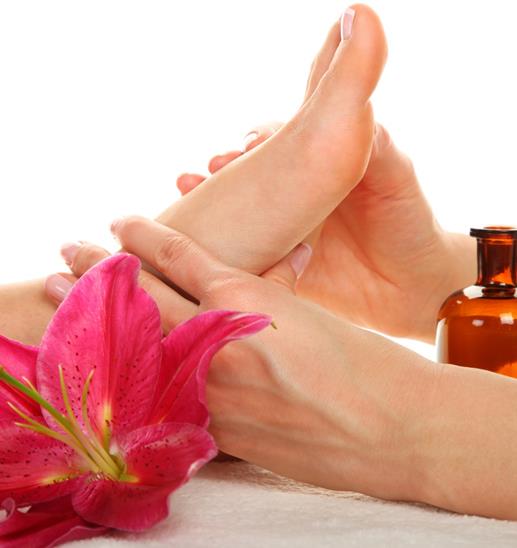 Beauty treatment photo - Feet Massage