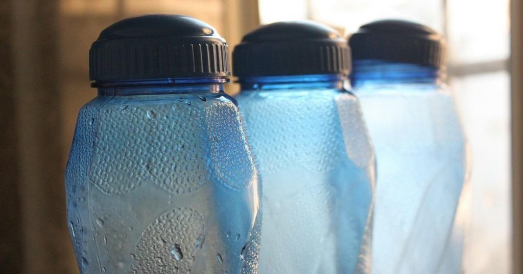Se il BPA fa male, perché l'Italia non lo vieta?