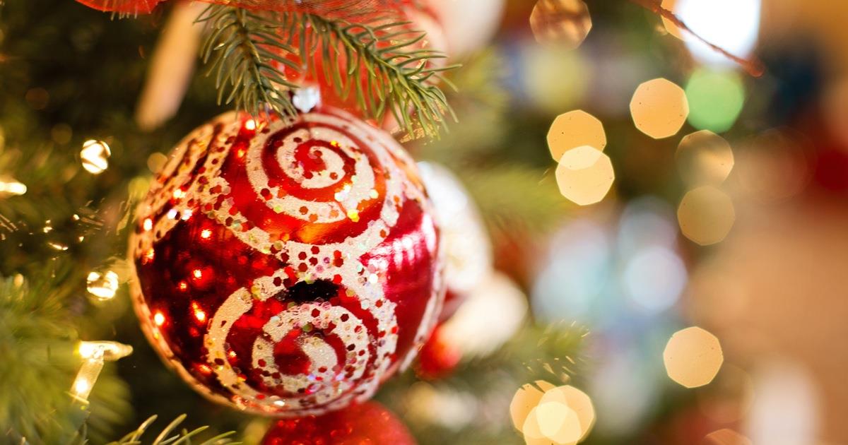 3 idee creative per un albero di Natale fai da te a costo zero