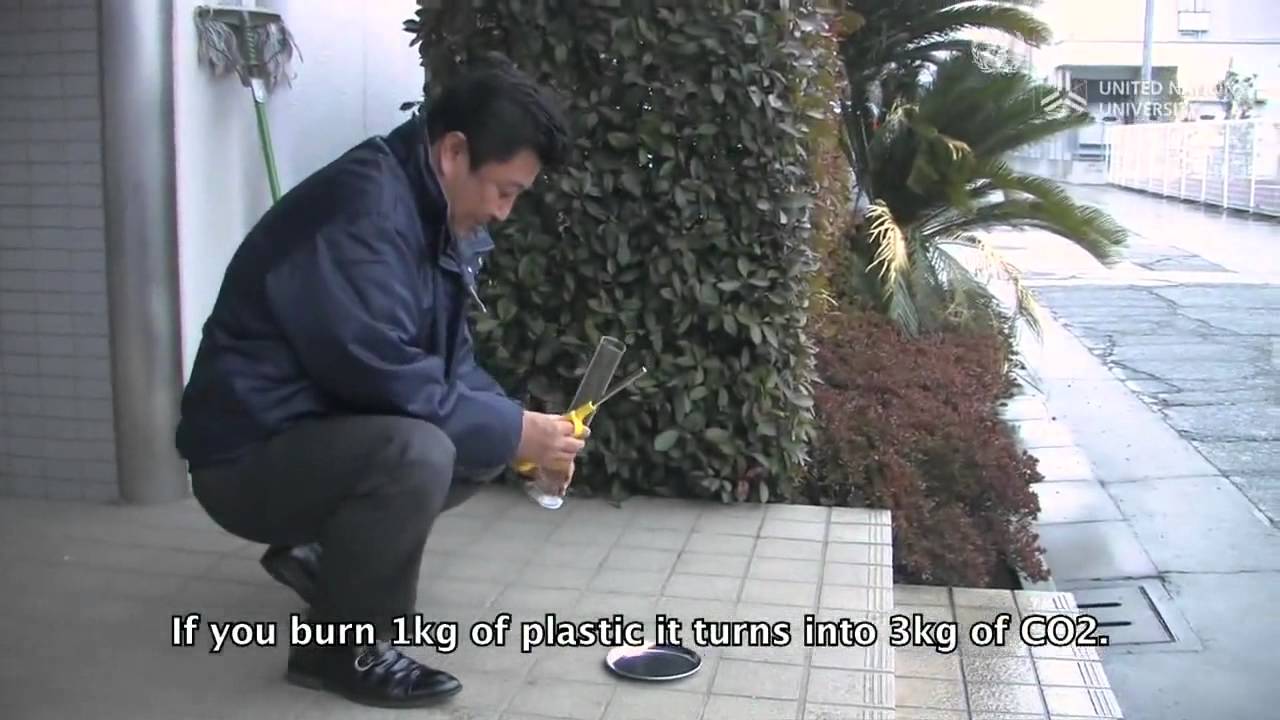 Riciclo plastica, l'incredibile invenzione di un giapponese