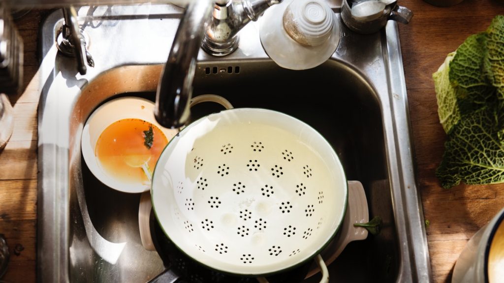 regola del minuto cucina piatti lavello