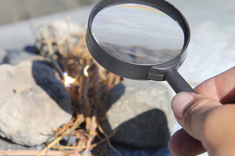 come accendere un fuoco lente di ingrandimento per innesco